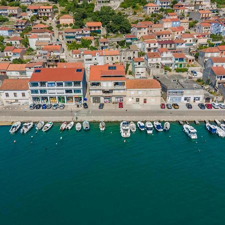 Apartments Dea Caeli Vela Luka Exterior photo