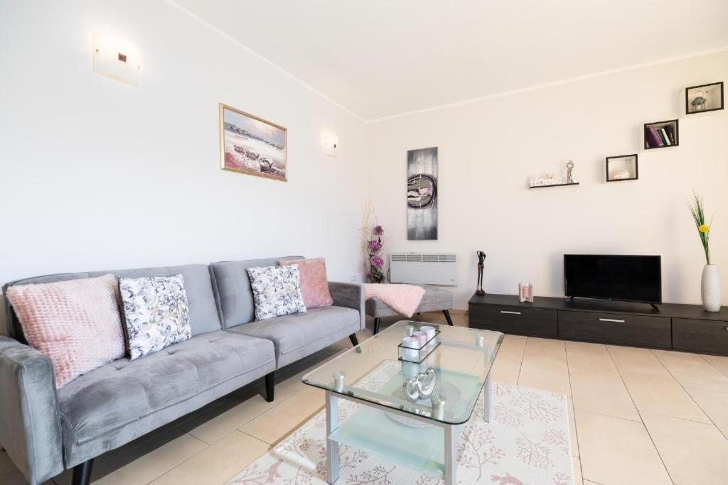 Apartments Dea Caeli Vela Luka Exterior photo