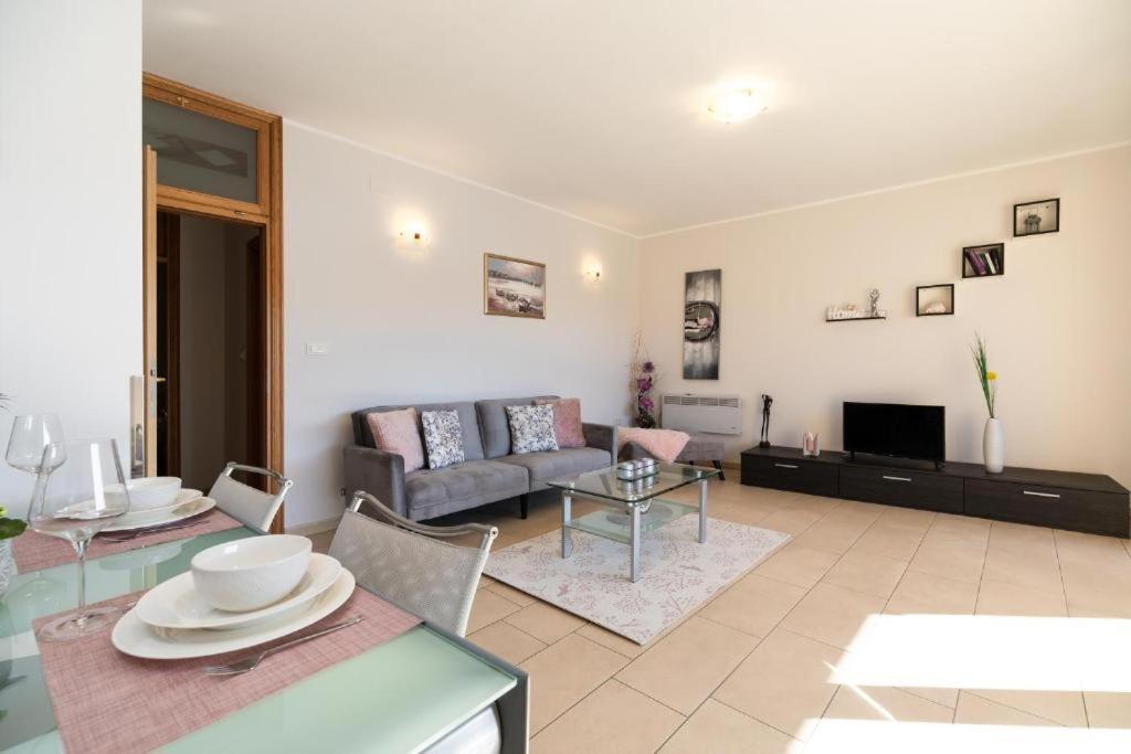 Apartments Dea Caeli Vela Luka Exterior photo
