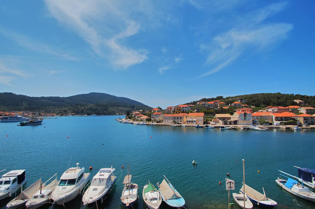 Apartments Dea Caeli Vela Luka Exterior photo
